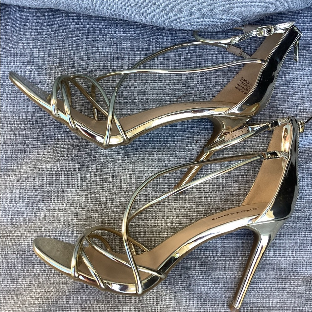 Zigi Soho Metallic Gold Strappy Heels - Picture 2 of 4